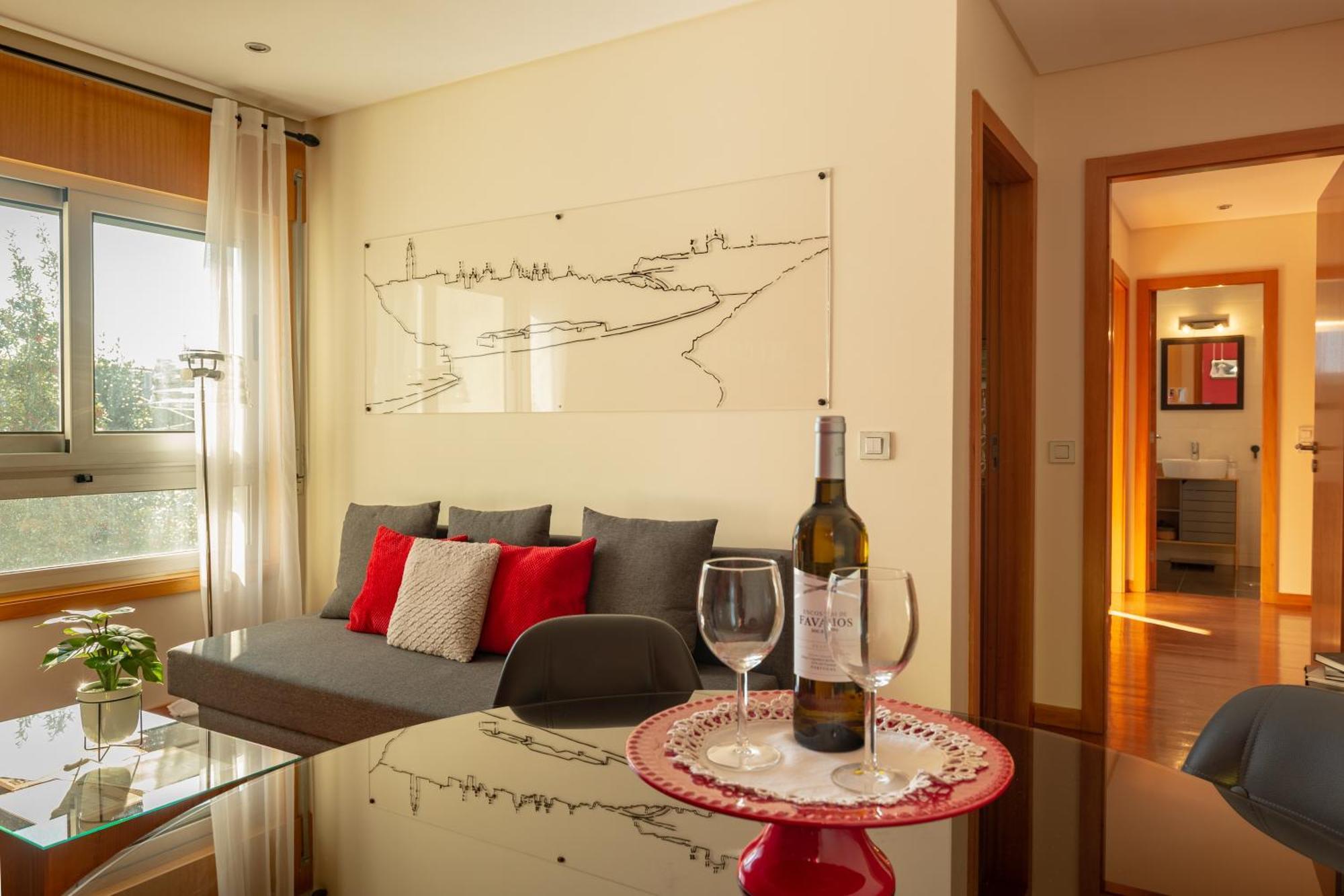 Francos Relaxing Apartment By The Metro Porto Kültér fotó